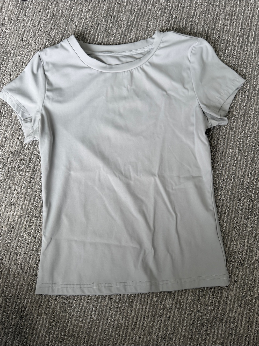 Women’s Light Gray Short Sleeve Crewneck Top